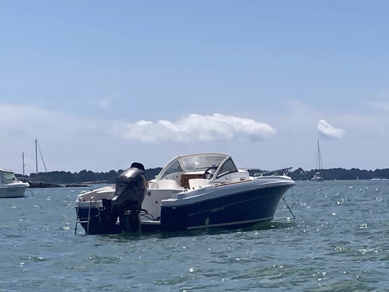 Location bateau Bénéteau Ombrine 630 WA à Vannes sur Samboat