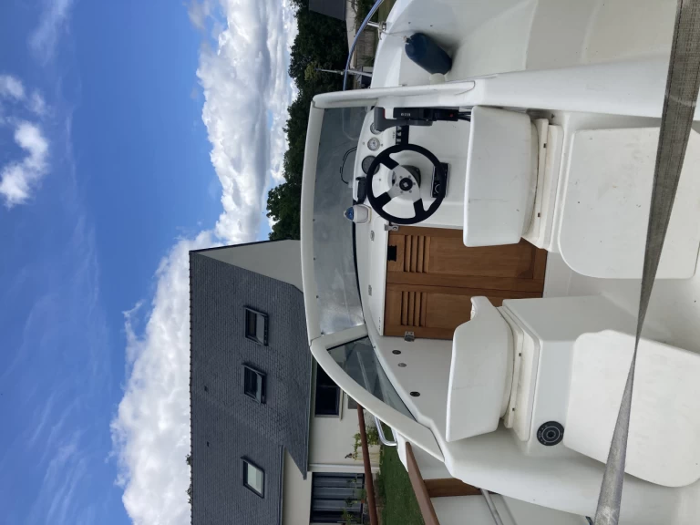 Louer Bateau à moteur avec ou sans skipper Bénéteau à Vannes