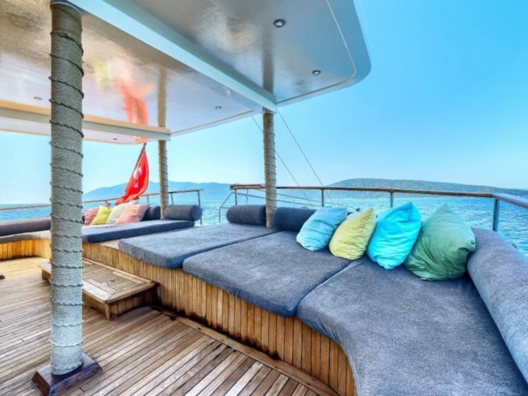 Custom Made D120 a louer à Bodrum