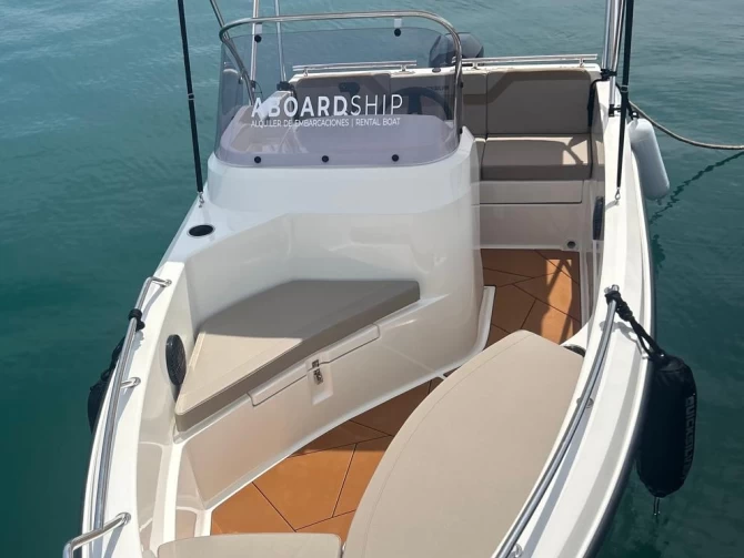 Location bateau Quicksilver Activ 455 Open à Águilas sur Samboat