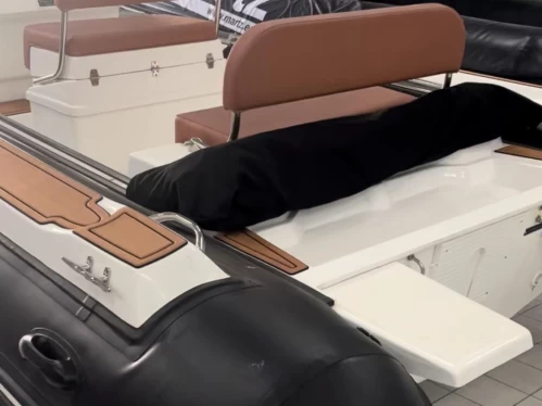 Semi-rigide à louer à La Rochelle au meilleur prix