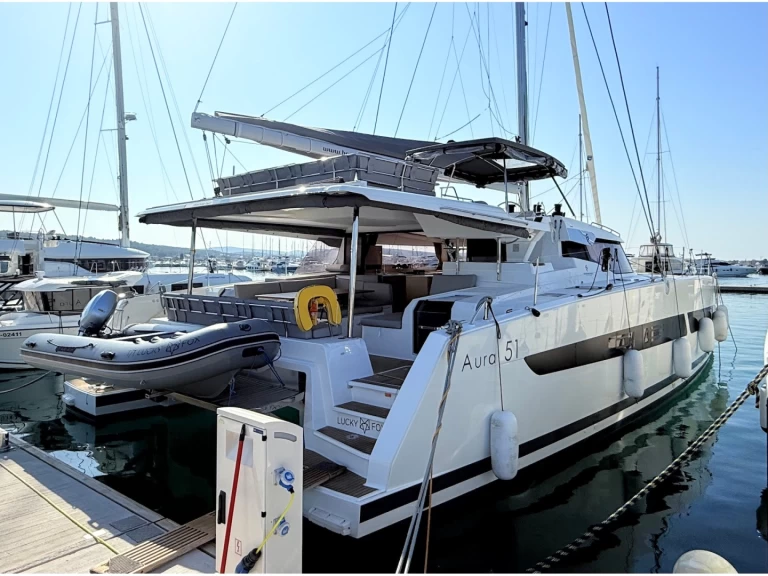 Location Catamaran à Sukošan - Fountaine Pajot Aura 51