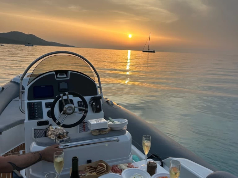 Louez un FANALE MARINE FALCHETTU à Saint-Florent