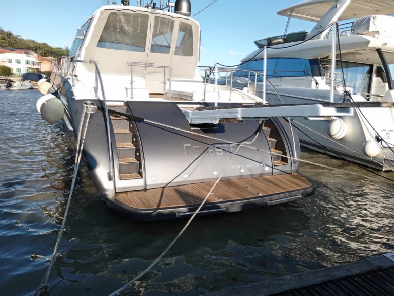 Location Yacht Arno Leopard avec permis