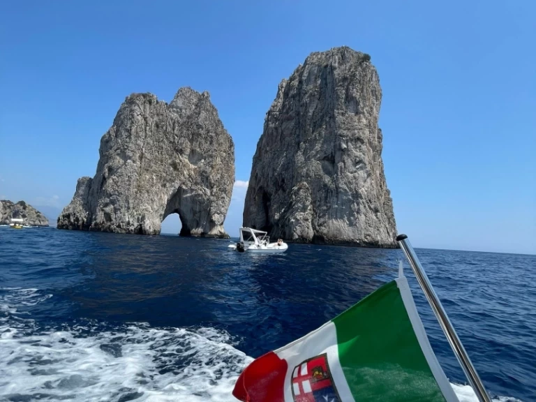 Eolo EOLO 6.9 a louer à Salerne