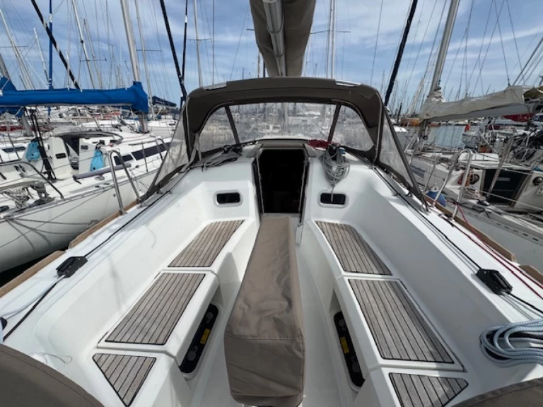 Location Voilier à La Rochelle - SUN ODYSSEY 349 QR 2016 SUN ODYSSEY 349 QR 2016