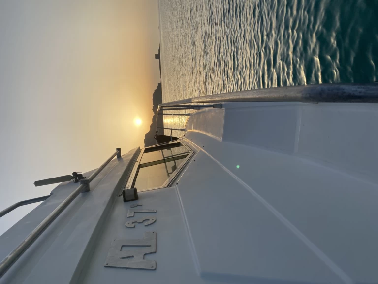 Louez un Azimut Azimut 37 Fly à Stintino