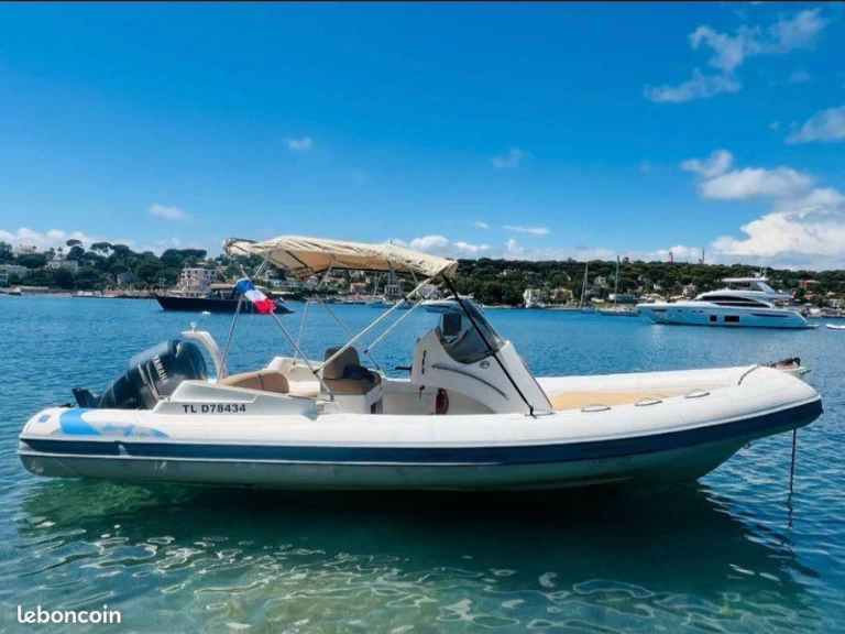 Bateau à moteur à louer à Gapeau au meilleur prix