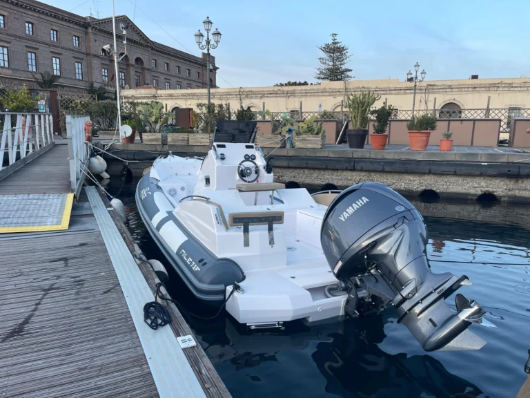 MILE 0.7F a louer à Milazzo