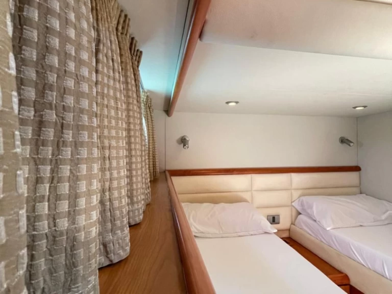 Location Yacht à Vlora - Sunseeker Manhattan 56