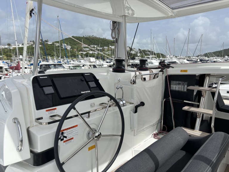 Location Catamaran à Playa Sardinera - Lagoon Lagoon 42