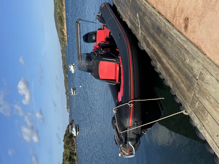 Semi-rigide à louer à Bonifacio au meilleur prix