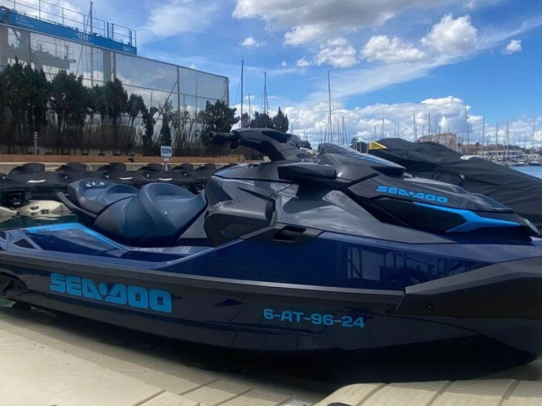 Location bateau Sea-Doo 300 GT à Altea sur Samboat