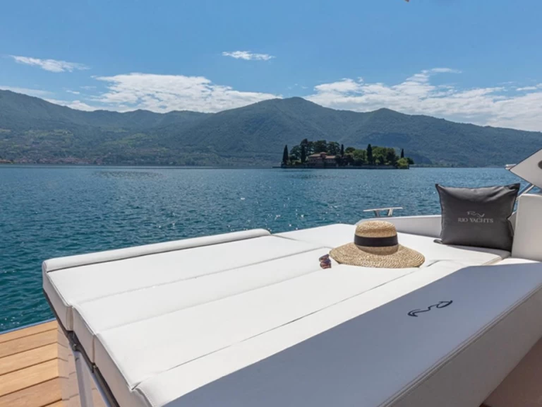 Louez un Rio Yachts Parana 38 à Capri