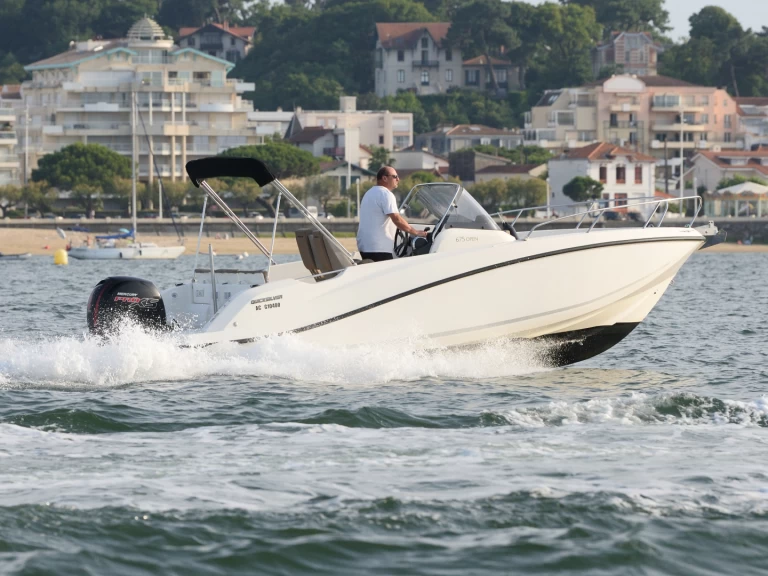 Location Bateau à moteur Quicksilver avec permis