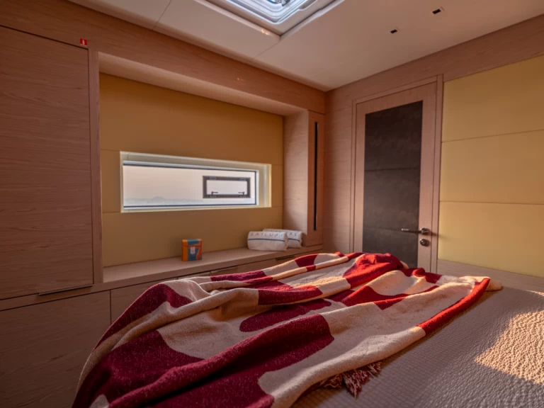 Location à Salerne - Lagoon Lagoon Sixty 5 sur SamBoat