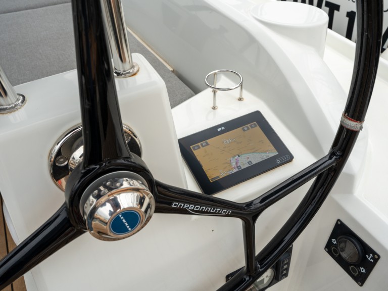 Location Voilier à Salerne - Bénéteau Oceanis 34.1