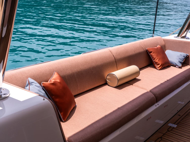 Catamaran à louer à Capo d'Orlando au meilleur prix