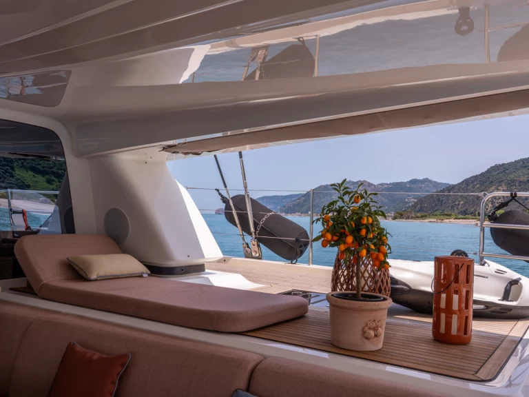 Louez un Lagoon Lagoon Sixty 5 à Olbia