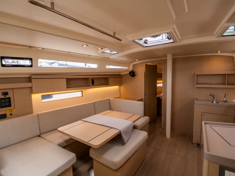 Location Voilier Bénéteau avec permis