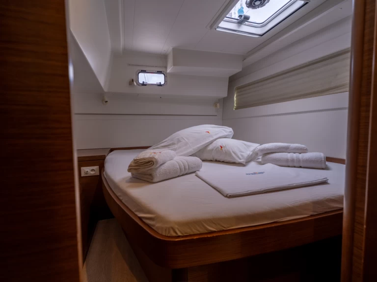 Location bateau Salerne pas cher Lagoon 40