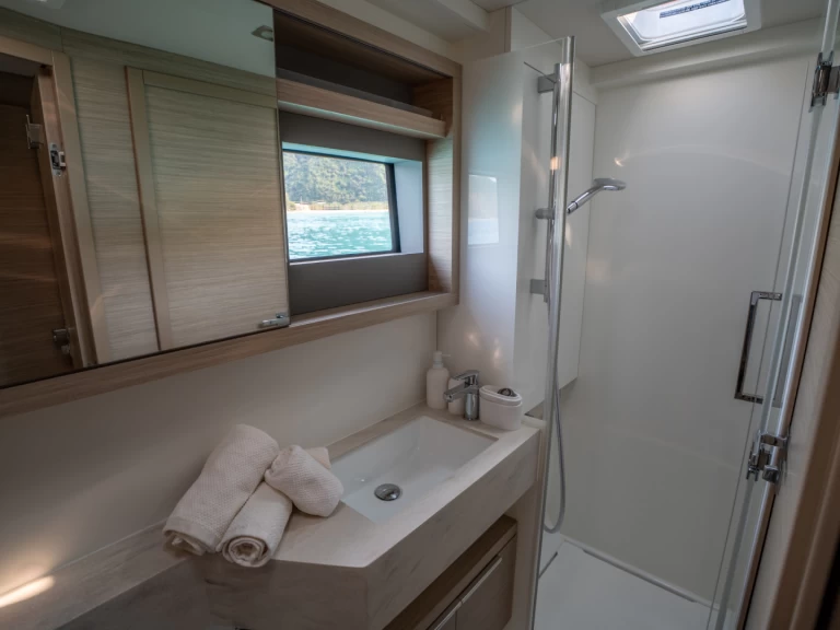 Catamaran à louer à Olbia au meilleur prix