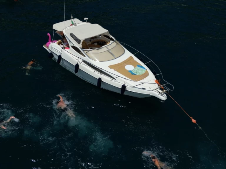 Location Bateau à moteur à Marina d'Arechi - Gobbi Gobbi 365 SC