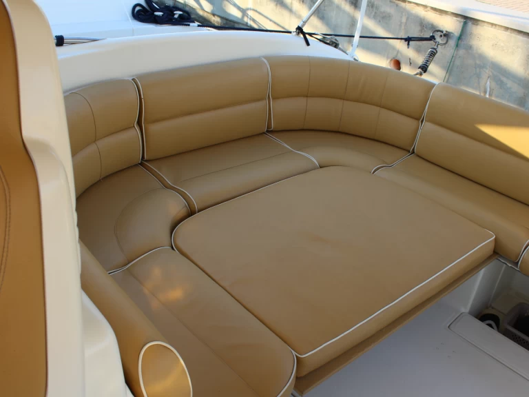 Location Bateau à moteur Gobbi avec permis