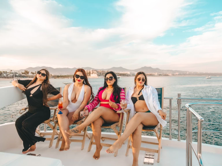 Location Yacht à Cabo San Lucas - Custom Made custom