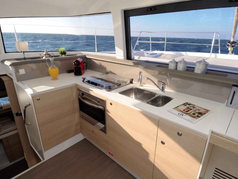Location bateau Cagliari pas cher Bali 4.1