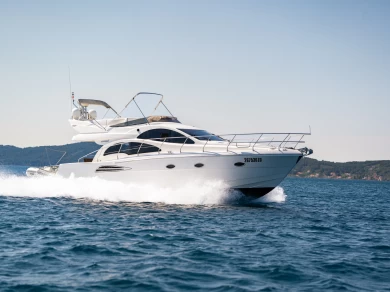 Alquiler de Astondoa Astondoa 43 Fly en Zadar