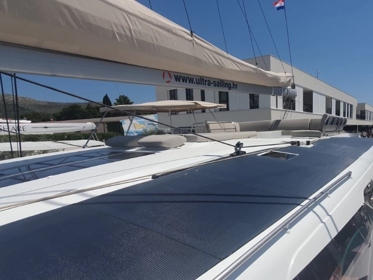 Location Catamaran Fountaine Pajot avec permis