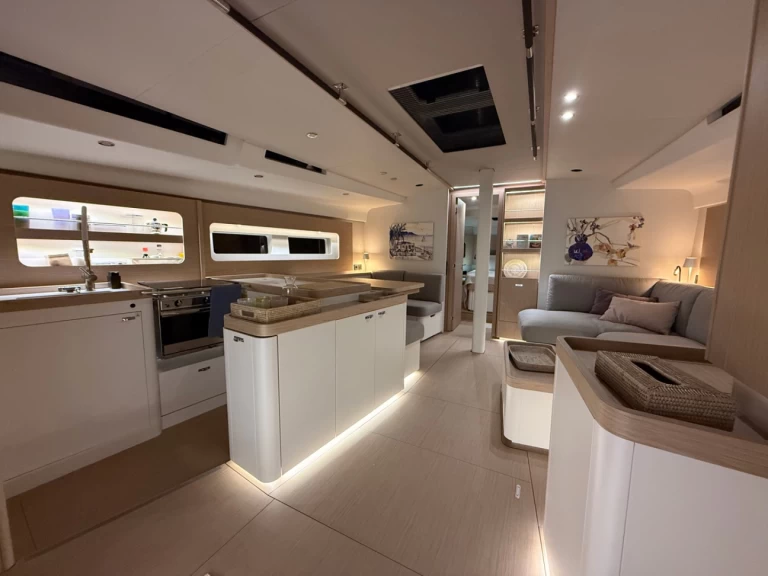 Bénéteau First 53 a louer à Cugnana Verde