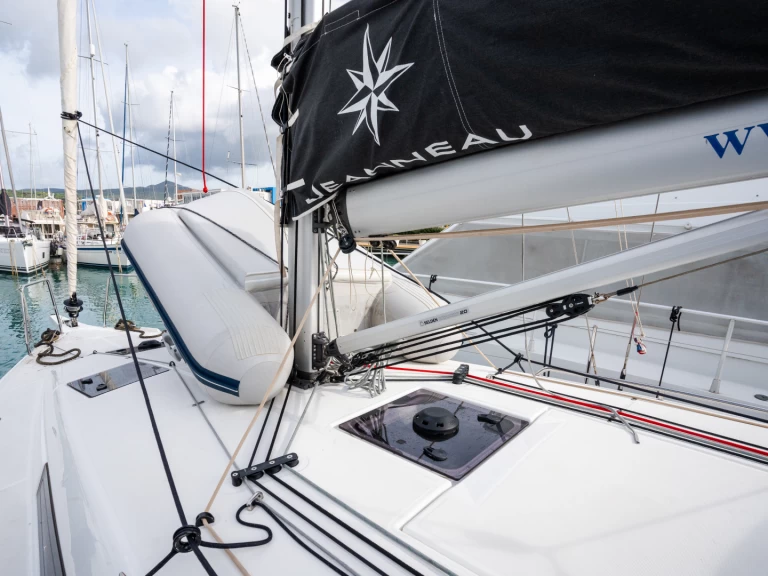 Louez un Jeanneau Sun Odyssey 380 à Castiglioncello
