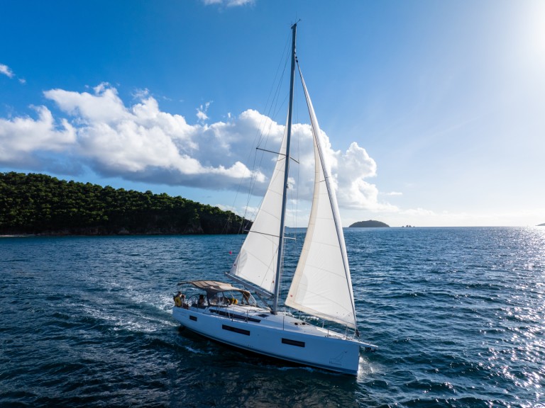 Louez un Jeanneau Sun Odyssey 440 à Road Town