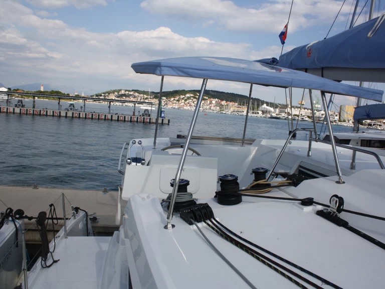 Location Catamaran Fountaine Pajot avec permis
