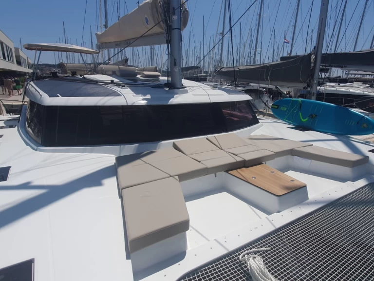 Louer Catamaran avec ou sans skipper Fountaine Pajot à Seget Donji