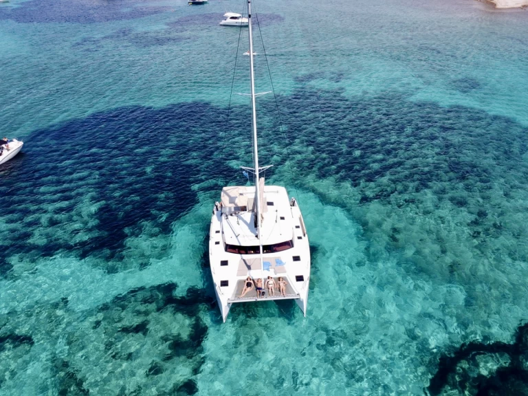 Location Catamaran Fountaine Pajot avec permis
