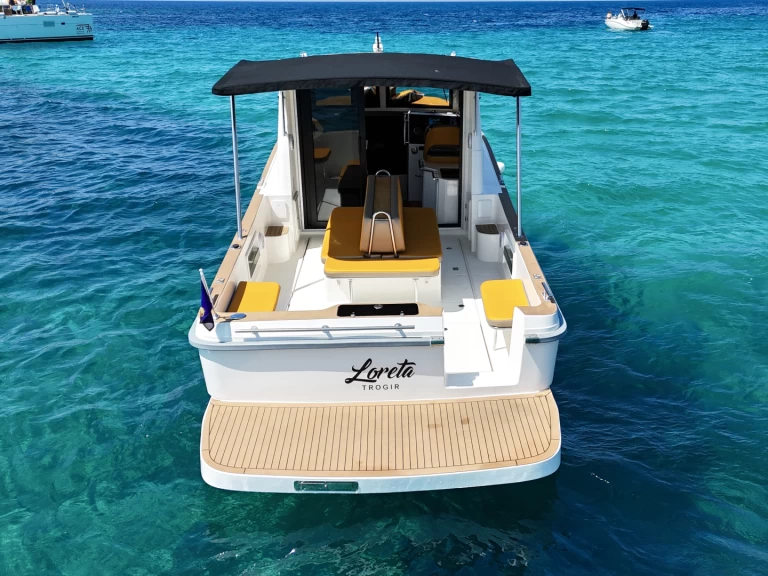 Location Bateau à moteur Camaro avec permis