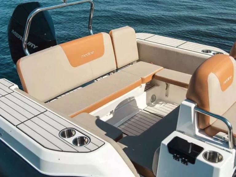 Zodiac ZODIAC MEDLINE 7.5 a louer à La Rochelle