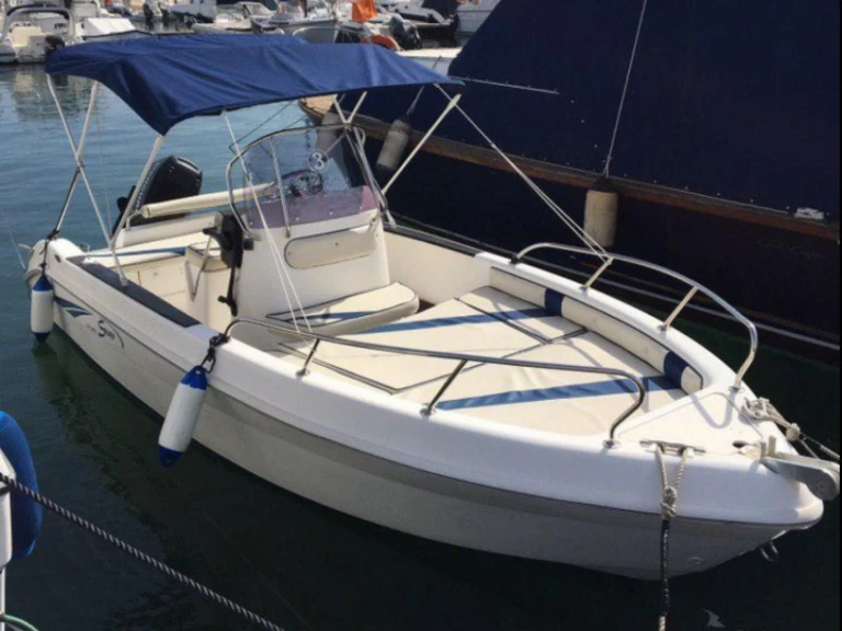 Louer Bateau à moteur avec ou sans skipper Saver à Alghero