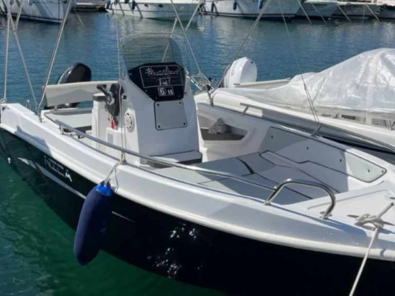 Louer Bateau à moteur avec ou sans skipper Trimarchi à Alghero