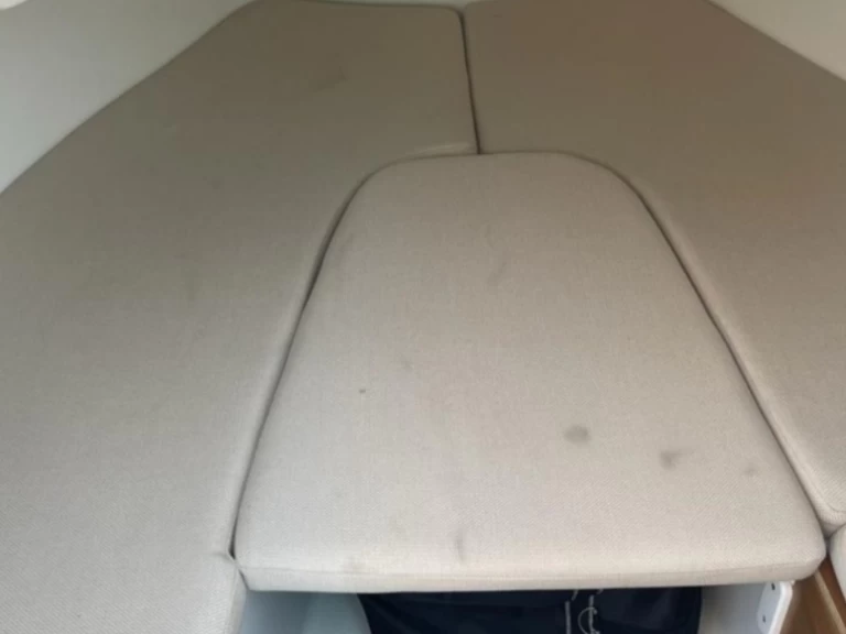 Jeanneau Cap Camarat 5.5 CC Serie 2 a louer à Palavas-les-Flots