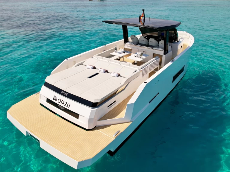 Cranchi Antonio d42 a louer à Ibiza (Ville)