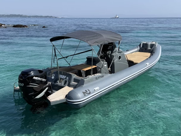 Louez un Jeanneau Cap Camarat 7.5 WA Serie 2 à Gapeau