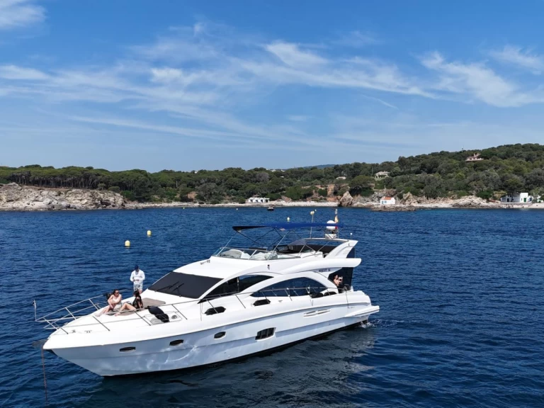 Location bateau Palamós pas cher Majesty 56 fly