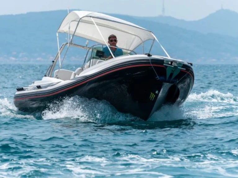 Louez un Zar Zar 65 à Luka Sukošan