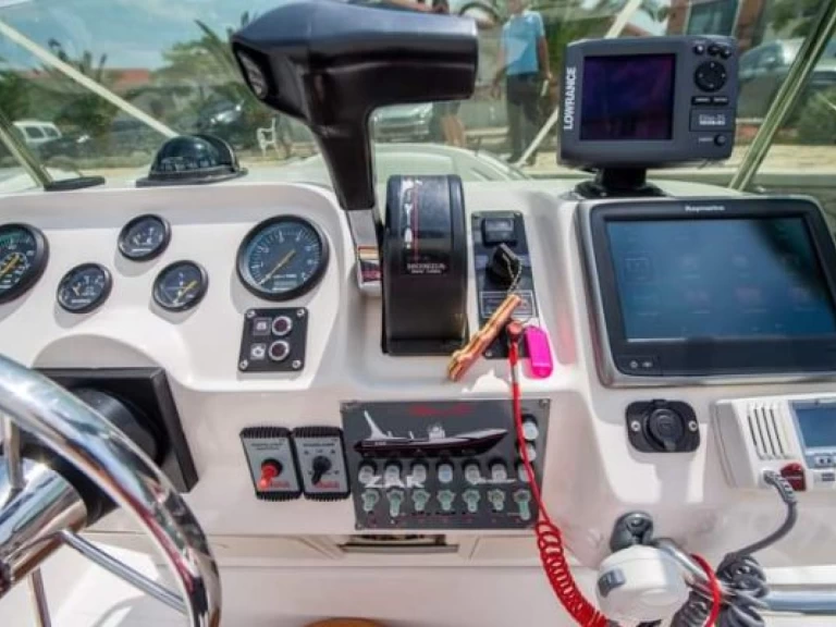 Location Bateau à moteur Zar avec permis