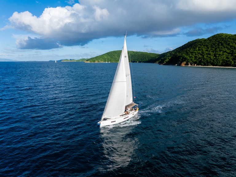 Jeanneau Sun Odyssey 440 a louer à Road Town