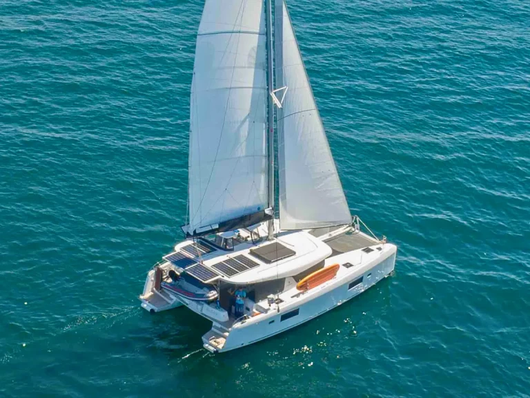 Location Catamaran Lagoon avec permis